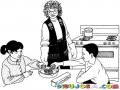 Dibujo De Mama Alimentando A Sus Hijos Para Pintar Y Colorear