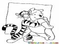 Dibujo De Tiger Abrazando A Guini De Pu Para Pintar Y Colorear A Guini De Pu Guinidepooh