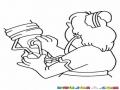 Dibujo De Enfermera Tomando La Presion Arterial A Un Paciente Para Pintar Y Colorear