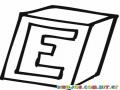 Colorear la letra E en un cubo