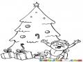 Dibujo De Nino Contento Por Sus Regalos De Navidad Para Pintar Y Colorear