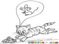 Gatoconfundido Dibujo De Gato Tirandose Encima De Una Culebra Pensando Que Es Un Raton Para Pintar Y Colorear Un Gato Confundido