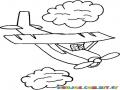 Clorear Avioneta Entre Nubes