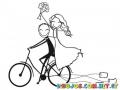 Dibujo De Reciencasados En Bicicleta Para Pintar Y Colorear